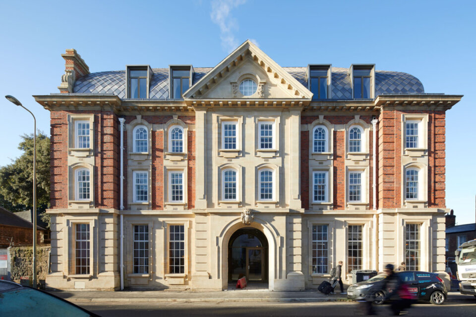 Alison Brooks Architects Exeter College Oxford University Photo Entrance 1200x800