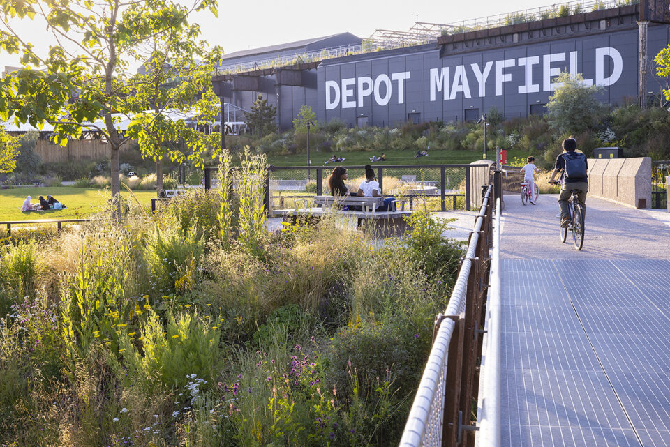 13 Mayfield Park Image by Richard Bloom jpg